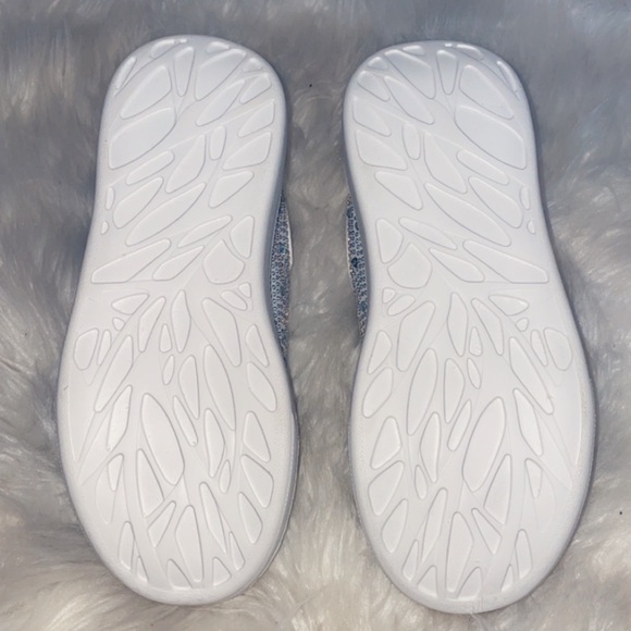 New Kids Bebe Sparkle Sneakers - Picture 4 of 4